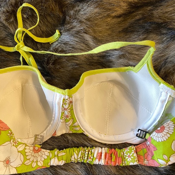 💔SOLD 💔 Gorgeous vintage bikini - Picture 4 of 9